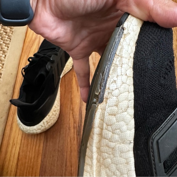 Adidas Ultraboost Black Running Shoes Sneakers Men’s Size 7 - Picture 9 of 11